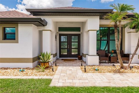 Casa en venta en Port Charlotte, Florida, 3 dormitorios, 194.07 m2 № 1818864 - foto 7
