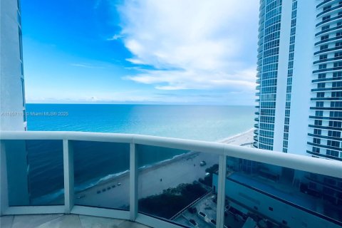 Copropriété à louer à Sunny Isles Beach, Floride: 3 chambres, 183.85 m2 № 1958305 - photo 28