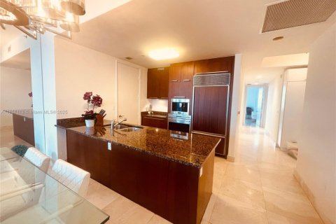Copropriété à louer à Sunny Isles Beach, Floride: 3 chambres, 183.85 m2 № 1958305 - photo 4
