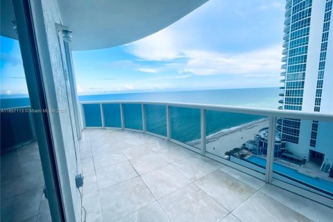 Copropriété à louer à Sunny Isles Beach, Floride: 3 chambres, 183.85 m2 № 1958305 - photo 11