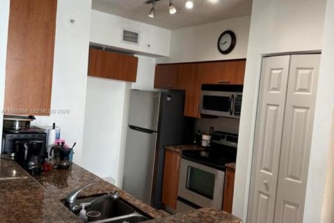 Купить кондоминиум в Санни-Айлс-Бич, Флорида 3 спальни, 117.43м2, № 2043749 - фото 12