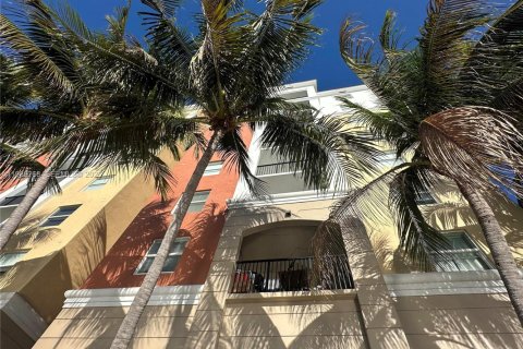 Купить кондоминиум в Санни-Айлс-Бич, Флорида 3 спальни, 117.43м2, № 2043749 - фото 4