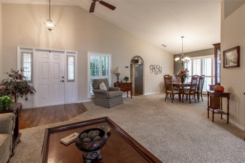 House in Ocala, Florida 3 bedrooms, 167.41 sq.m. № 1397273 - photo 18