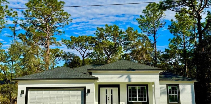 House in Citrus Springs, Florida 3 bedrooms, 142.05 sq.m. № 1553109