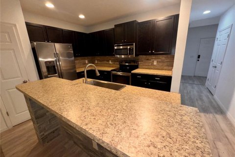 Touwnhouse à louer à Kissimmee, Floride: 3 chambres, 170.1 m2 № 2280194 - photo 10