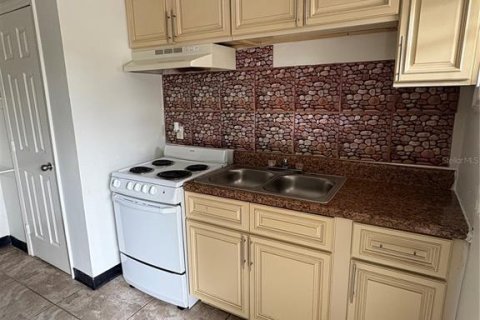 Apartamento en alquiler en Dade City, Florida, 1 dormitorio, 65.03 m2 № 2098494 - foto 2