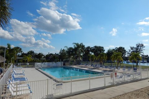 Land in Punta Gorda, Florida № 1512392 - photo 16