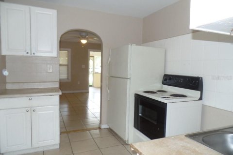 Casa en alquiler en Saint Petersburg, Florida, 2 dormitorios, 57.97 m2 № 1854564 - foto 6