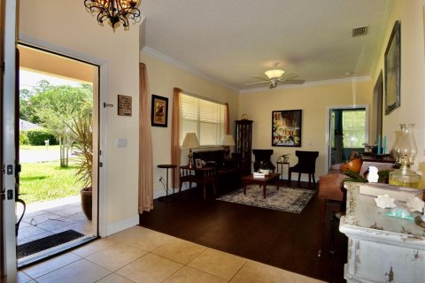 House in Palm Coast, Florida 4 bedrooms, 225.57 sq.m. № 1884701 - photo 3