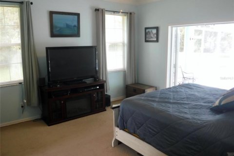 House in Palm Coast, Florida 4 bedrooms, 225.57 sq.m. № 1884701 - photo 19