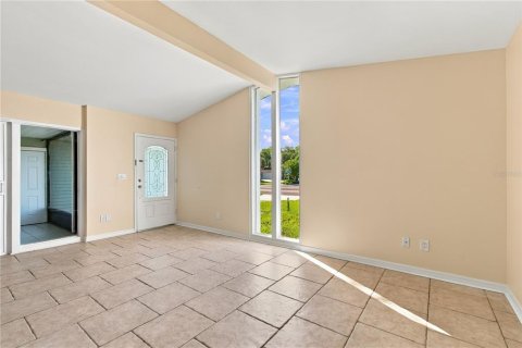 Villa ou maison à vendre à Tampa, Floride: 3 chambres, 131.55 m2 № 2416276 - photo 9