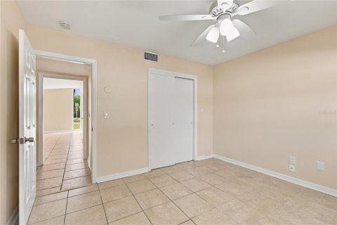 Villa ou maison à vendre à Tampa, Floride: 3 chambres, 131.55 m2 № 2416276 - photo 22