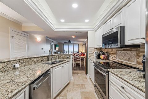 Condo in Ponce Inlet, Florida, 2 bedrooms  № 2219120 - photo 16