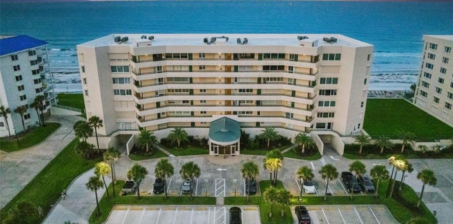 Condo in Ponce Inlet, Florida, 2 bedrooms  № 2219120