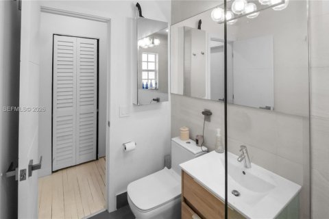 Купить кондоминиум в Майами-Бич, Флорида 1 спальня, 62.43м2, № 1999760 - фото 20