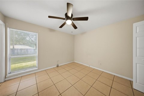 Apartment in Ocala, Florida 2 bedrooms, 80.64 sq.m. № 2390929 - photo 8