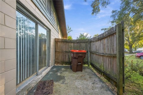 Apartment in Ocala, Florida 2 bedrooms, 80.64 sq.m. № 2390929 - photo 16
