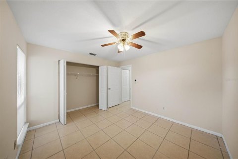 Apartment in Ocala, Florida 2 bedrooms, 80.64 sq.m. № 2390929 - photo 13