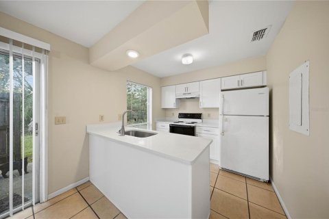 Apartment in Ocala, Florida 2 bedrooms, 80.64 sq.m. № 2390929 - photo 5