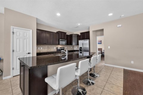 House in Riverview, Florida 4 bedrooms, 247.12 sq.m. № 2319065 - photo 21