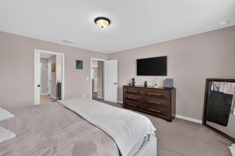 House in Riverview, Florida 4 bedrooms, 247.12 sq.m. № 2319065 - photo 28
