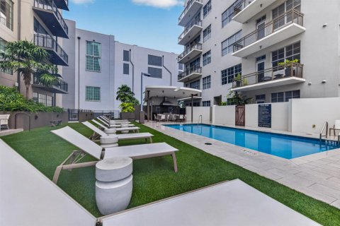Condo in Fort Lauderdale, Florida, 2 bedrooms  № 2343468 - photo 21