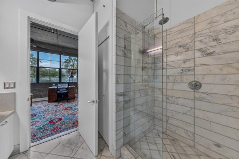 Condo in Fort Lauderdale, Florida, 2 bedrooms  № 2343468 - photo 17