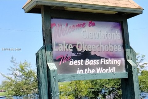 Villa ou maison à louer à Clewiston, Floride: 3 chambres № 2049237 - photo 11