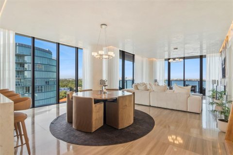 Copropriété à vendre à Tampa, Floride: 3 chambres, 272.85 m2 № 2310326 - photo 20