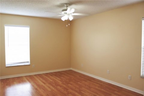 Casa en alquiler en Palm Harbor, Florida, 4 dormitorios, 121.61 m2 № 1821443 - foto 10