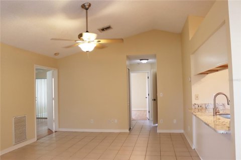 Casa en alquiler en Palm Harbor, Florida, 4 dormitorios, 121.61 m2 № 1821443 - foto 7