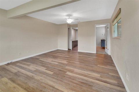 Condominio en venta en DeLand, Florida, 2 dormitorios, 130.06 m2 № 964535 - foto 19