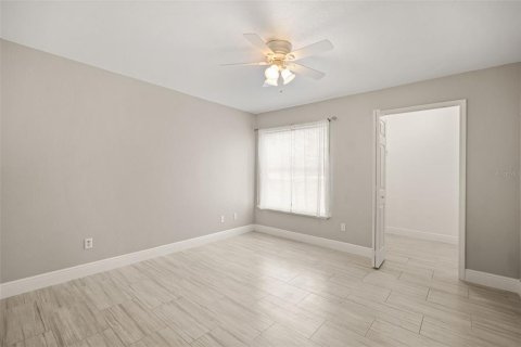 Condo in Orlando, Florida, 2 bedrooms  № 2207956 - photo 14