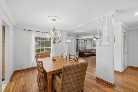 Casa en venta en Orlando, Florida, 4 dormitorios, 157.19 m2 № 2421764 - foto 7