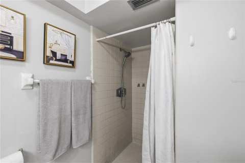 Casa en venta en Orlando, Florida, 4 dormitorios, 157.19 m2 № 2421764 - foto 20
