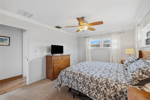 Casa en venta en Orlando, Florida, 4 dormitorios, 157.19 m2 № 2421764 - foto 18