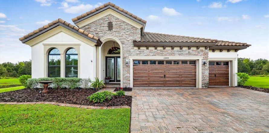 House in Riverview, Florida 4 bedrooms, 236.06 sq.m. № 1899851