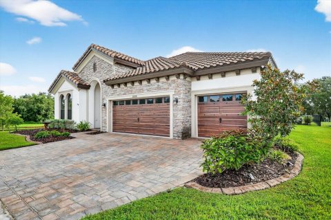 House in Riverview, Florida 4 bedrooms, 236.06 sq.m. № 1899851 - photo 4