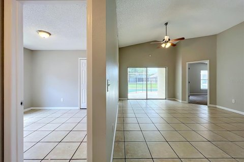Casa en venta en Clermont, Florida, 3 dormitorios, 154.22 m2 № 2278102 - foto 10