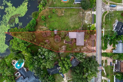 House in Orlando, Florida 5 bedrooms, 320.51 sq.m. № 2354864 - photo 9