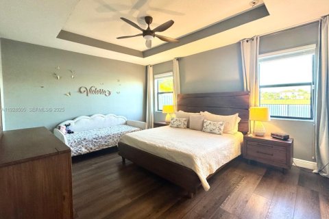 Villa ou maison à vendre à Homestead, Floride: 4 chambres, 206.99 m2 № 1986954 - photo 15