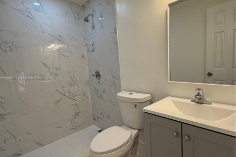 Снять в аренду виллу или дом в Норт-Майами, Флорида 2 спальни, 115.38м2, № 1933750 - фото 17