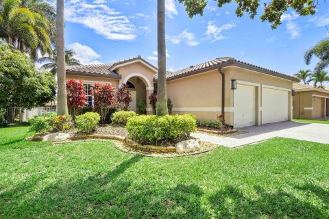 Casa en Coral Springs, Florida 4 dormitorios, 185.25 m2 № 2077607