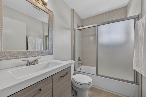 Condominio en venta en Boca Raton, Florida, 3 dormitorios, 127.83 m2 № 2145979 - foto 15
