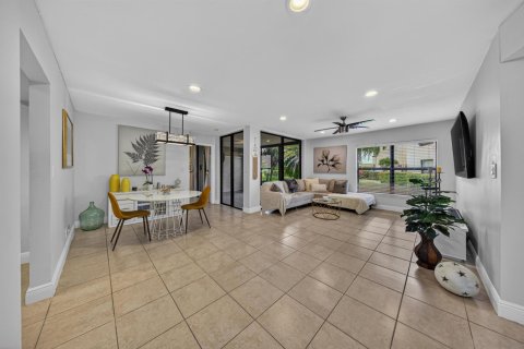 Condominio en Boca Raton, Florida, 3 dormitorios  № 2145979