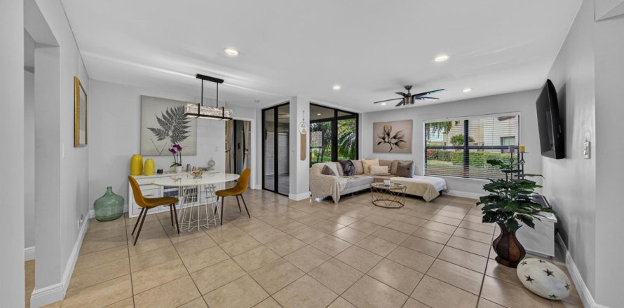 Condominio en Boca Raton, Florida, 3 dormitorios № 2145979