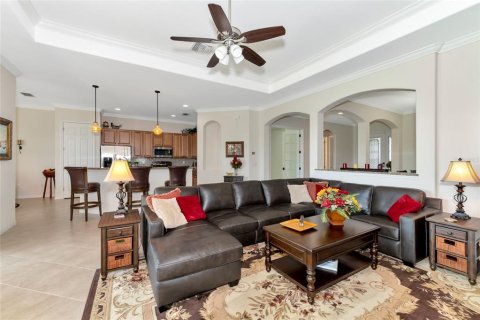 Casa en venta en Bradenton, Florida, 3 dormitorios, 209.12 m2 № 1807345 - foto 11