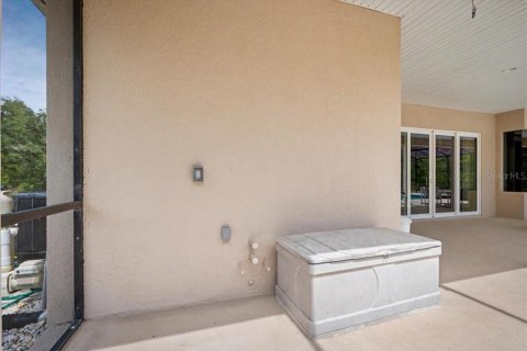 House in Port Orange, Florida 3 bedrooms, 277.87 sq.m. № 2199046 - photo 21