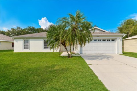 Villa ou maison à vendre à North Port, Floride: 3 chambres, 122.63 m2 № 1772004 - photo 1