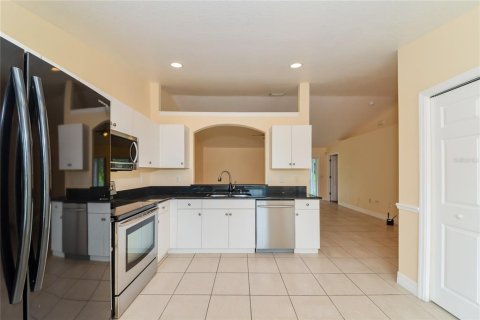 Villa ou maison à vendre à North Port, Floride: 3 chambres, 122.63 m2 № 1772004 - photo 7